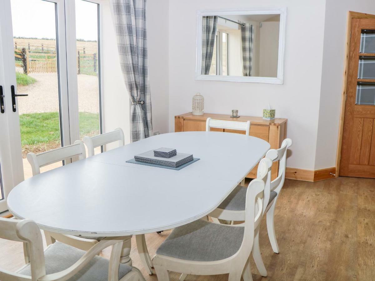 Bungalow 1 Melton Mowbray Bagian luar foto